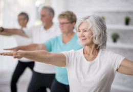 Bien dans mon corps, une femme suivant un cours sur l'équilibre physique